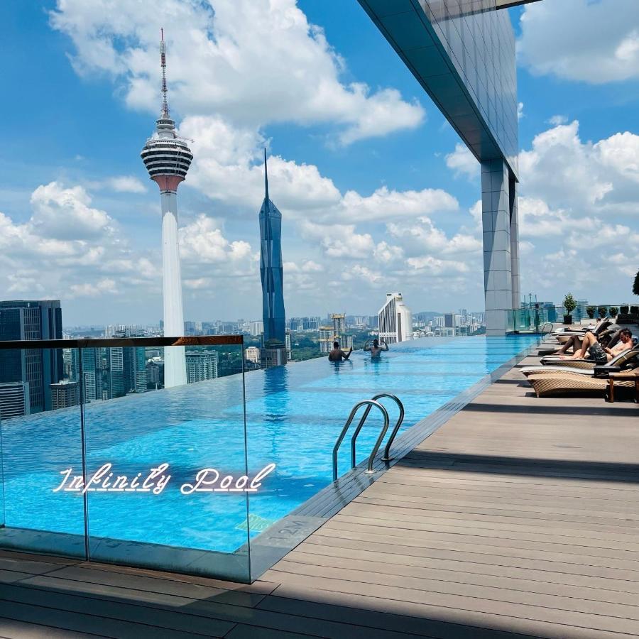 Ferienwohnung The Platinum Klcc By Infinity Pool Kuala Lumpur Exterior foto